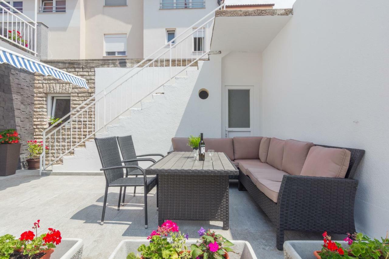 Luxury Apartment Melissa Vodice Exterior photo