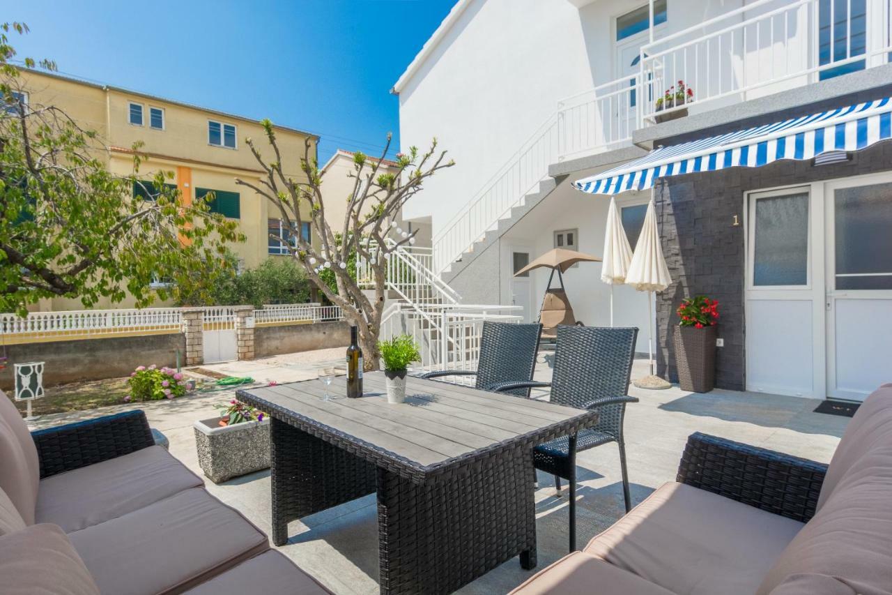 Luxury Apartment Melissa Vodice Exterior photo