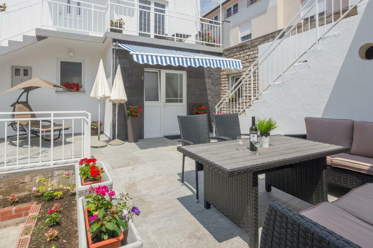 Luxury Apartment Melissa Vodice Exterior photo