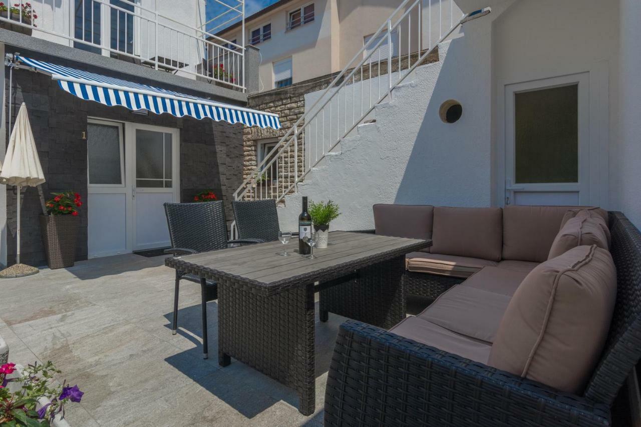 Luxury Apartment Melissa Vodice Exterior photo