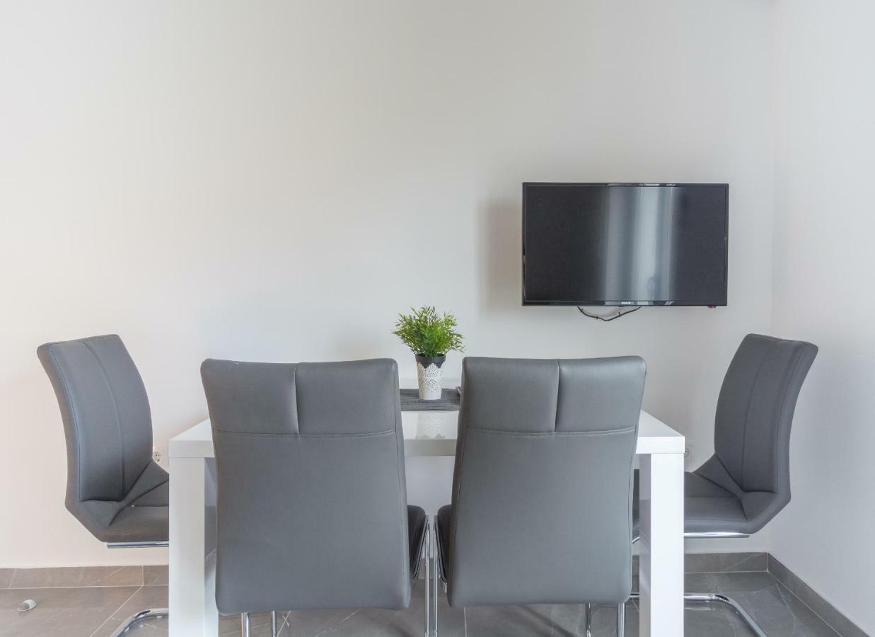 Luxury Apartment Melissa Vodice Exterior photo