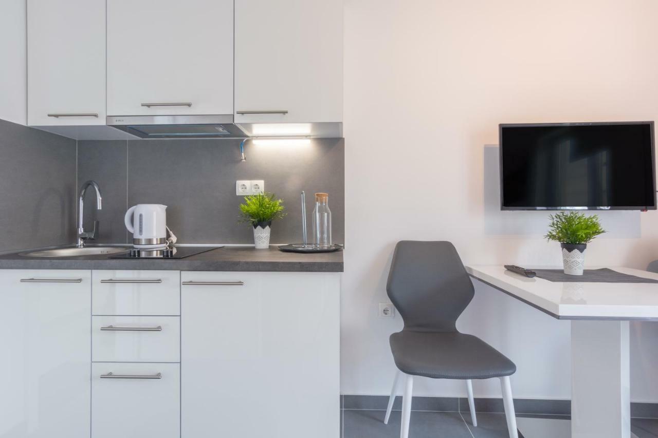 Luxury Apartment Melissa Vodice Exterior photo