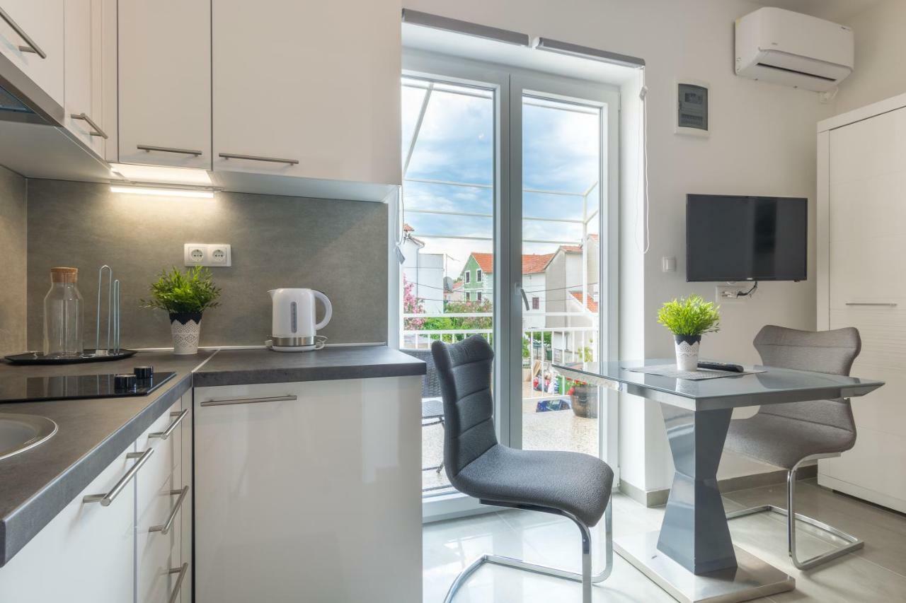 Luxury Apartment Melissa Vodice Exterior photo