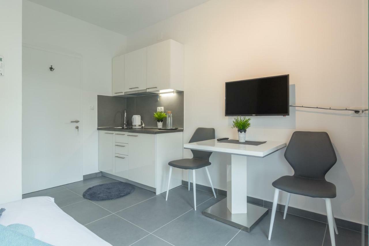 Luxury Apartment Melissa Vodice Exterior photo